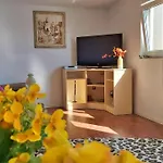 Apartment Neda *