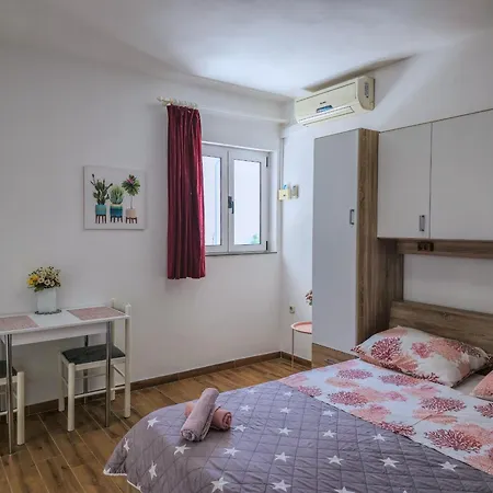 Apartment Neda