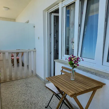 Apartment Neda Omis