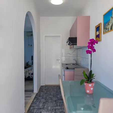 Apartment Neda *
