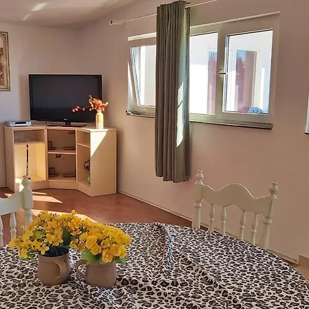 Apartment Neda *