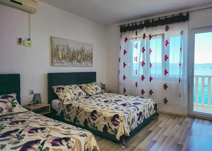 Neda Appartamento Omiš
